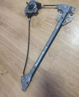 Renault Espace III Rear door manual window regulator 
