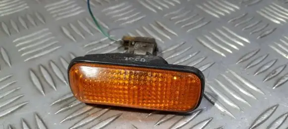 Honda Accord Front fender indicator light 236345