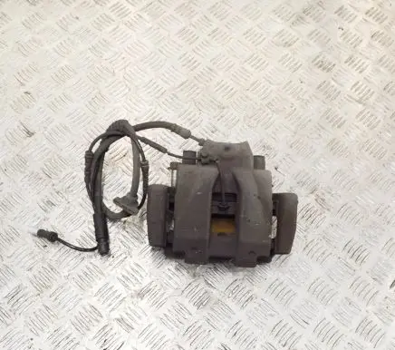 BMW X3 F25 Front brake caliper