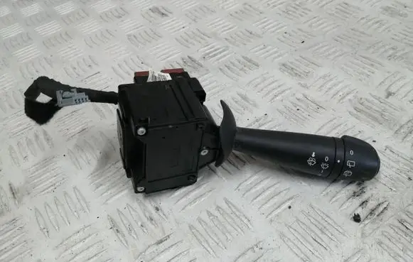 Dacia Logan II Headlight wiper switch E10645650 040919