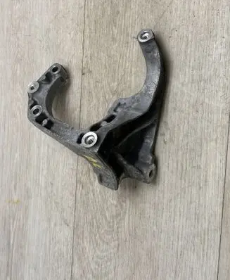 Porsche Cayenne (9Y0 9Y3) A/C compressor mount bracket 9A726088510