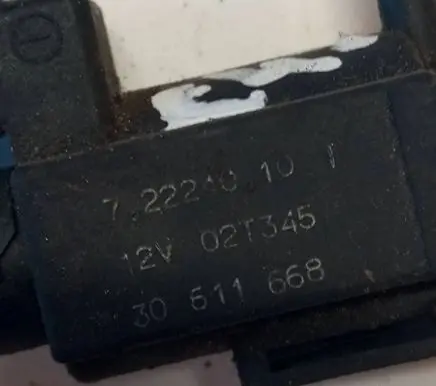 Volvo XC90 Turbo solenoid valve 30611668 72224010 02T345