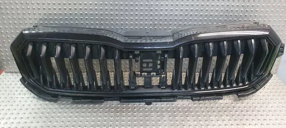Skoda Scala Front grill 657853653B