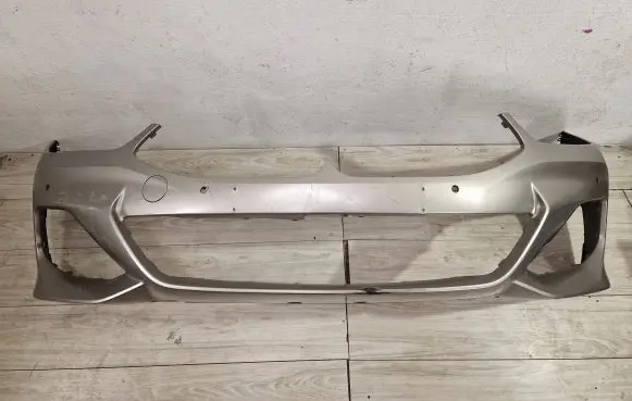 BMW 8 G14 Front bumper 51118070558