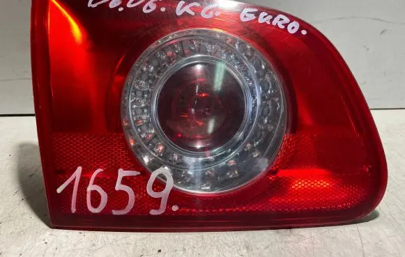Volkswagen PASSAT B6 Tailgate rear/tail lights 3C9945093