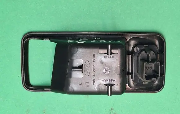 Ford Kuga I Other interior part 3M51226A37ABW