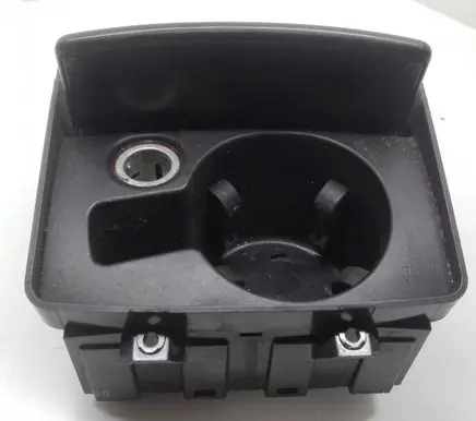 Cup holder front