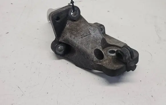 Volvo S60 Engine mounting bracket 86341233