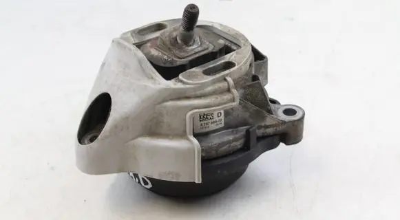 BMW 3 F30 F35 F31 Engine mount bracket 6787668 22116787668