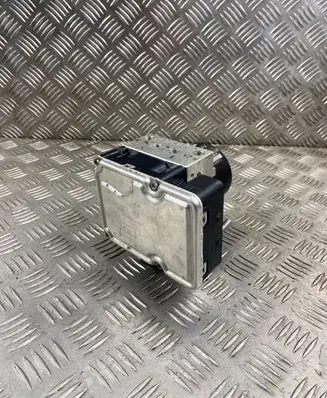 Volkswagen Touareg II ABS Pump 7P0907379R