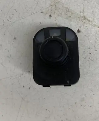 Audi A4 S4 B8 8K Wing mirror switch 8K0959565