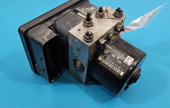 Volkswagen Touran I ABS Pump 1K0614517H IMPRK1594052