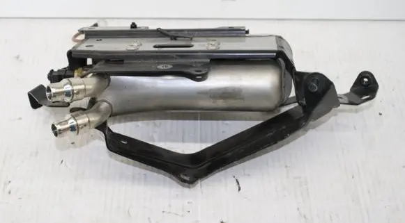 BMW 5 G30 G31 G38 Coolant heater 6998052