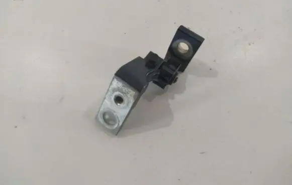 Audi A6 S6 C6 4F Rear door upper hinge 4F0833402B