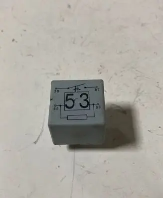 Audi TT Mk1 Other relay 141951253B 20240072
