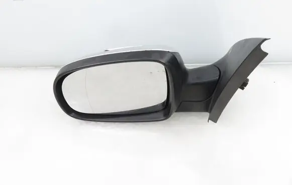 Opel Corsa C Front door electric wing mirror 