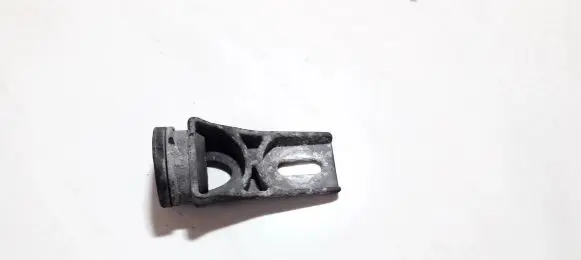 Opel Meriva A Radiator mount bracket 13184983