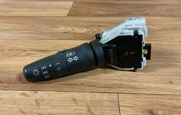 Nissan Note (E11) Indicator stalk NILES14425 14425