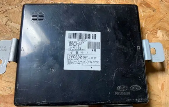 Hyundai ix35 Other control units/modules 954002Y052