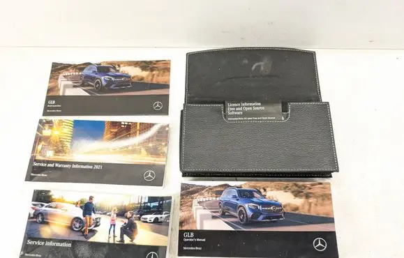 Mercedes-Benz GLB x247 User manual A0005851200