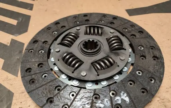 Clutch pressure plate