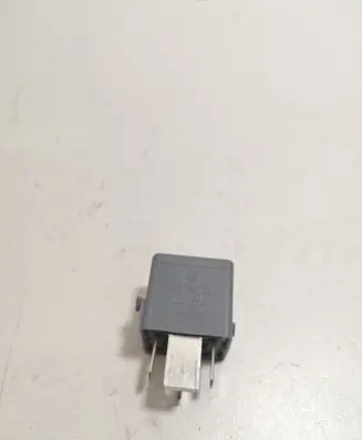 Mercedes-Benz A W169 Other relay A0025422619