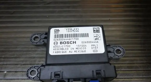 Opel Mokka Parking PDC control unit/module 13354532