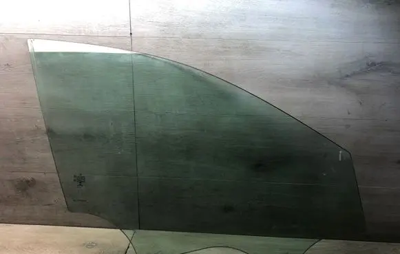 Mercedes-Benz E W213 Front door window glass four-door 43R00050 DOT24M62AS2 E000292