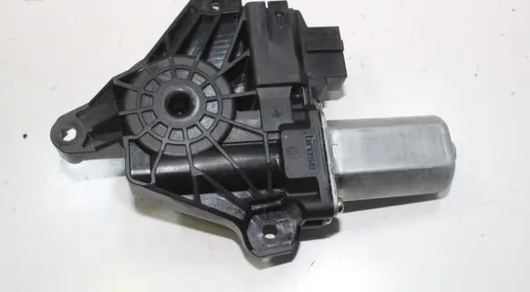 Mercedes-Benz GLA W156 Rear door window regulator motor A2469063200