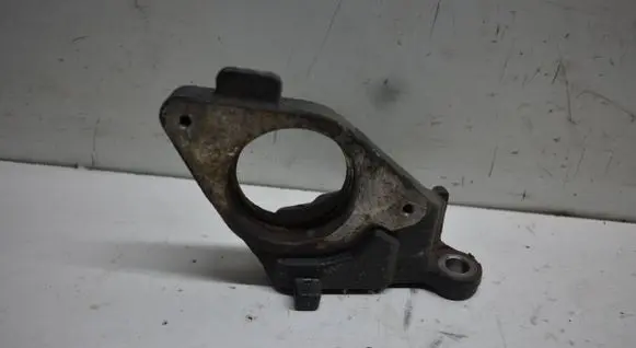 Opel Vivaro Driveshaft support bearing bracket 8200452283A