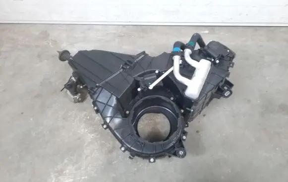 Audi Q7 4L Interior heater climate box assembly 4L0820004D