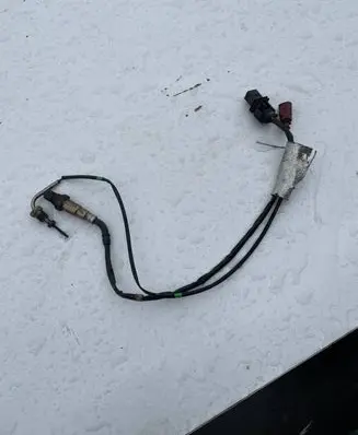 Volkswagen PASSAT B7 Lambda probe sensor 03L906262 0281004085