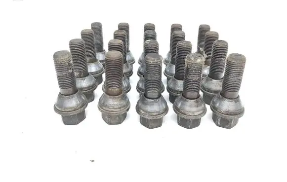 Volvo S90, V90 Nuts/bolts 