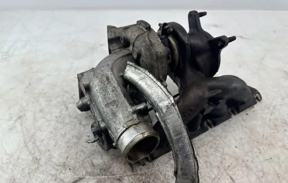 Audi A3 S3 8P Turbo 06F145702C