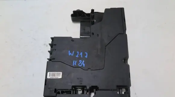 Mercedes-Benz E W212 Positive cable (battery) W122