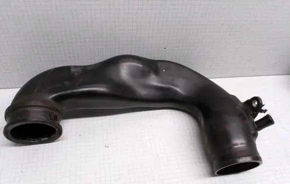 Opel Zafira B Air intake hose/pipe 8980055583 ETX446278