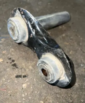 BMW 5 E39 Rear control arm 6770749