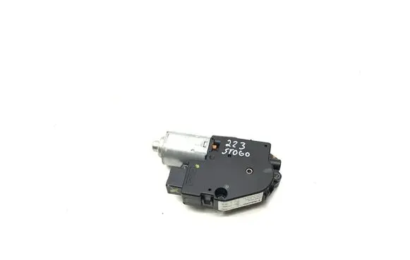 Jaguar XJ X350 Sunroof motor/actuator 4223457A 2W93F53508BA