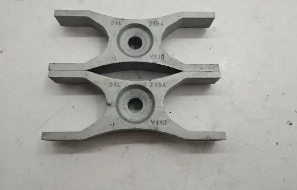 Audi A3 8Y Fuel Injector clamp holder 04L216A