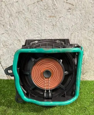 BMW 3 G20 G21 Subwoofer speaker 2622561 72411 198159