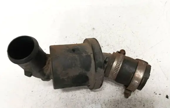 Ford Transit Breather hose/pipe 6670379