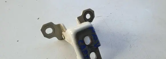 Renault Captur Front door upper hinge