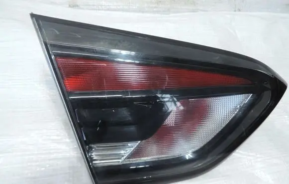 Opel Crossland X Rear/tail lights 