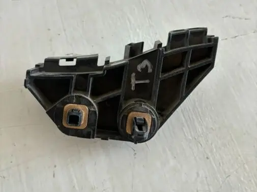 Toyota Corolla E140 E150 Rear bumper mounting bracket 52563-12040