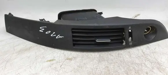 Toyota Corolla Verso E121 Dashboard side air vent grill/cover trim 5568064010 5567064020