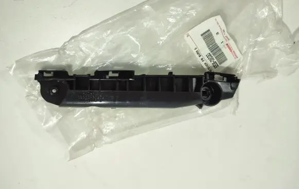 Toyota Yaris Front bumper mounting bracket 525360D030