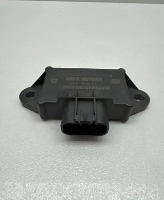 Chrysler Pacifica Fuel injection pump control unit/module 68434538AA 50732A 9347420002221