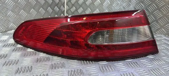Jaguar XF X250 Rear/tail lights 8X2313405BD
