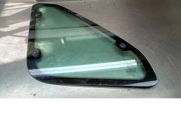 Land Rover Freelander Rear side window 131439