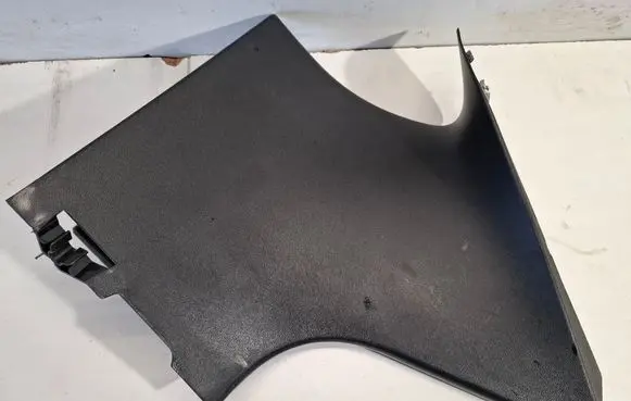Volvo V60 (D)pillar trim (top) 31102007